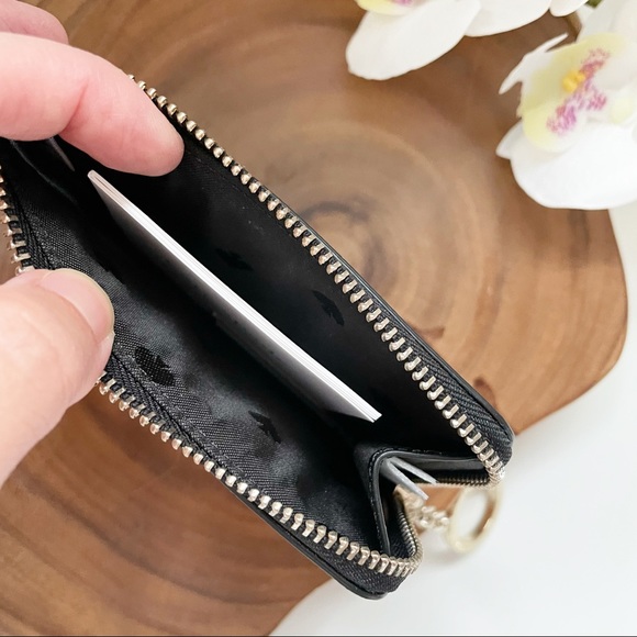 Kate Spade ♠️ card holder - Picture 4 of 4